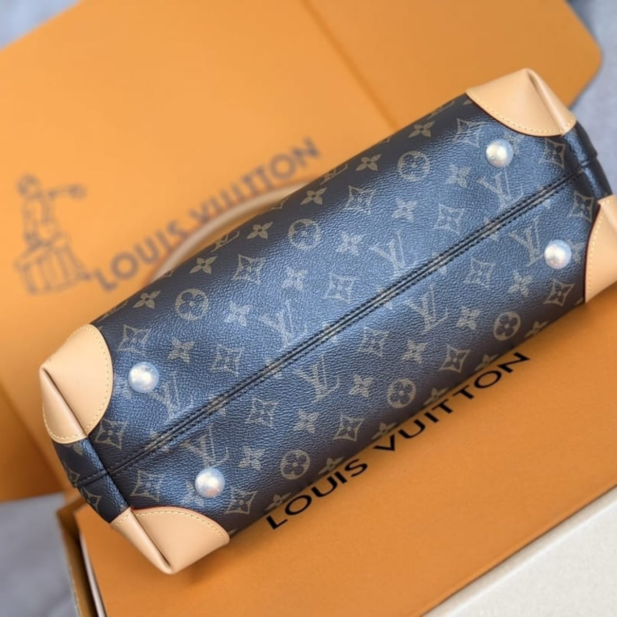 Mirror Quality – Louis Vuitton Hide Away MM Monogram Brown 36Cm M14473