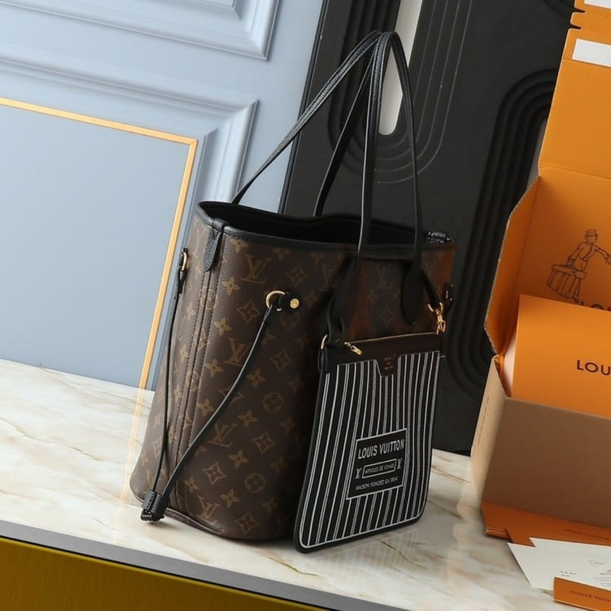 Louis Vuitton Neverfull Inside Out Black MM 31Cm M11946