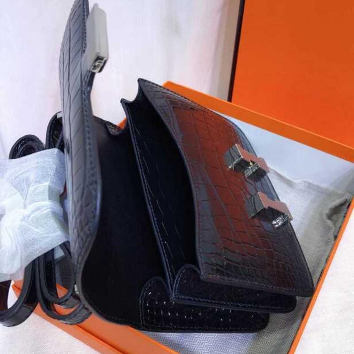 Mirror Quality – Hermes Constance Shiny Black 19Cm