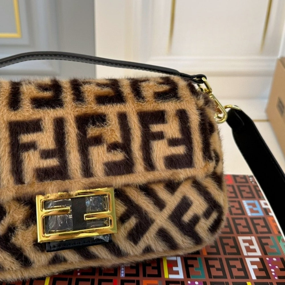 Fendi Baguette Bag Brown 26Cm