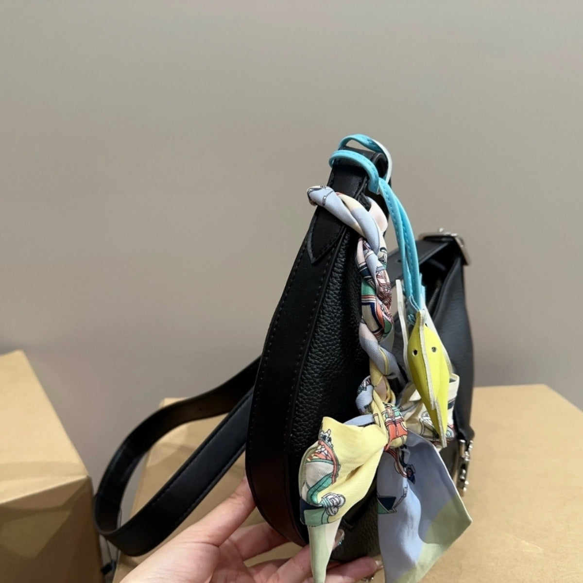 Hermes Ptit Arcon Bag Black 27Cm H085871CKAA