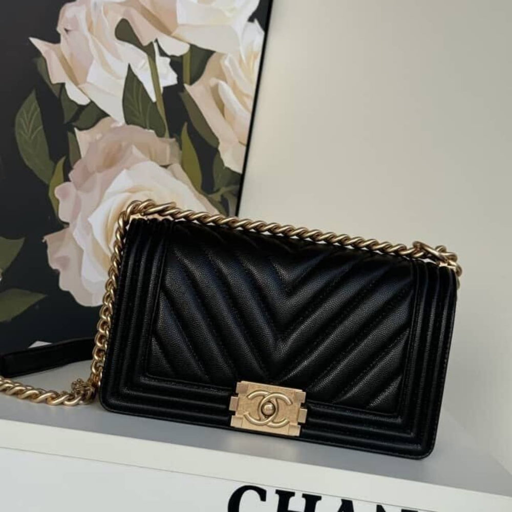 Mirror Quality – Chanel Large Boy Chanel Handbag White 25Cm A67086 B06643 10601