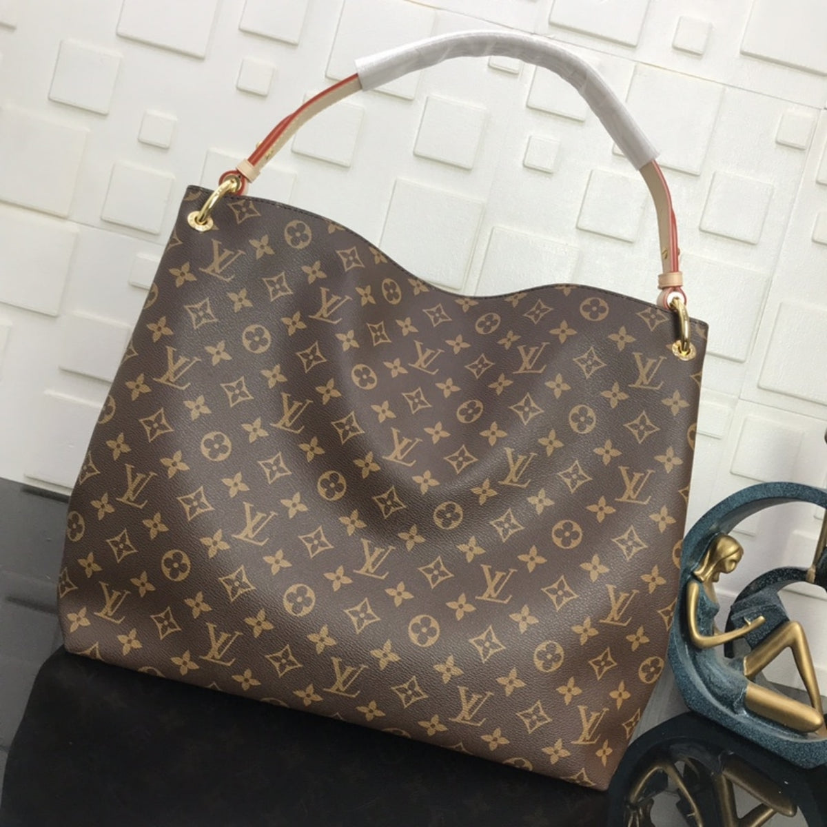 Mirror Quality – Louis Vuitton Graceful MM Monogram Canvas Beige 41Cm M43704