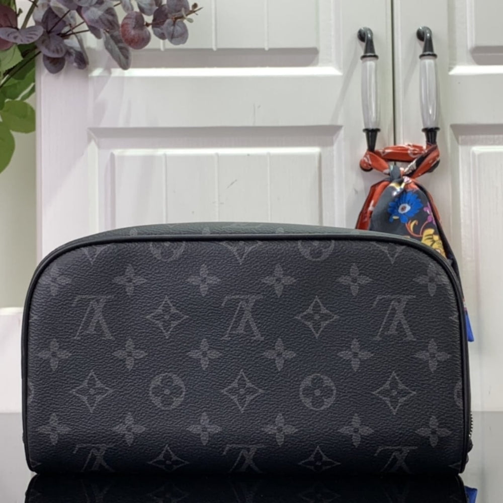 Mirror Quality – Louis Vuitton Toiletry Bag Monogram Eclipse Canvas Black 24Cm M11508