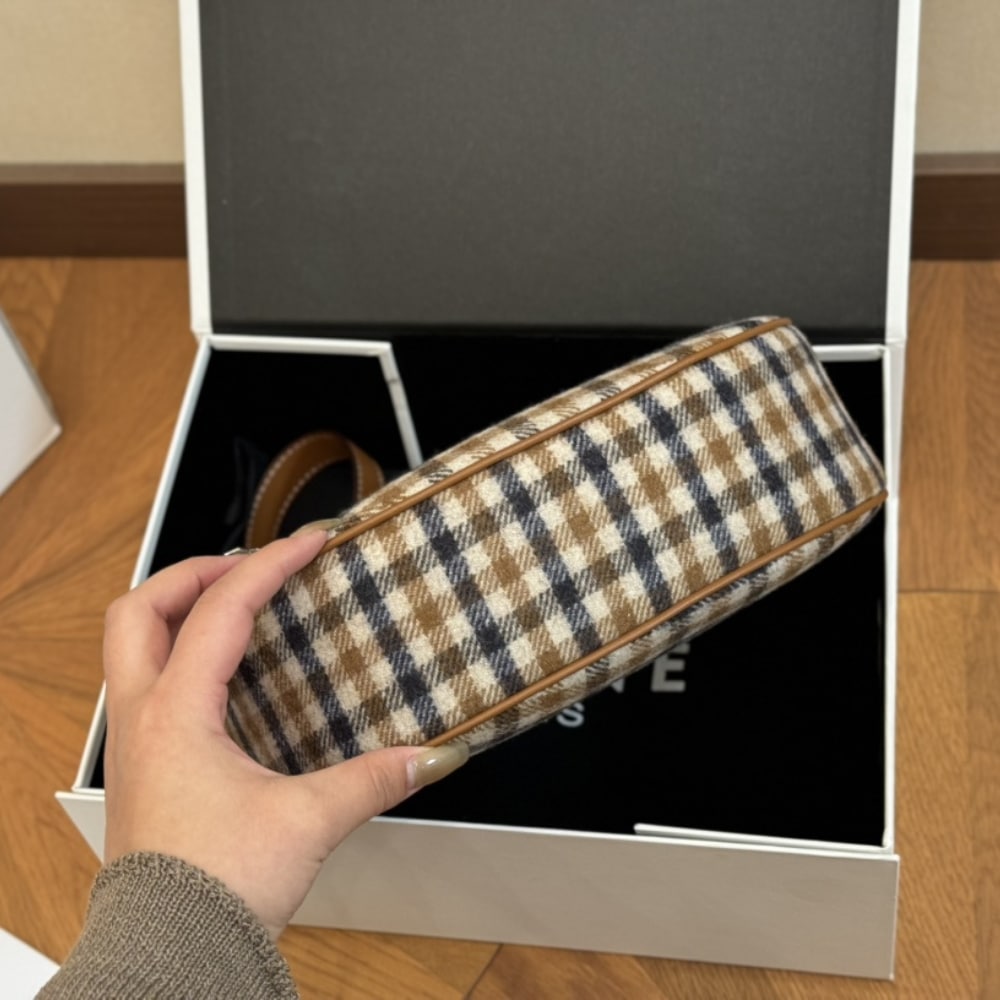 Celine Ava Triomphe Bag In Tartan Textile 24Cm 114492FYD 14ML