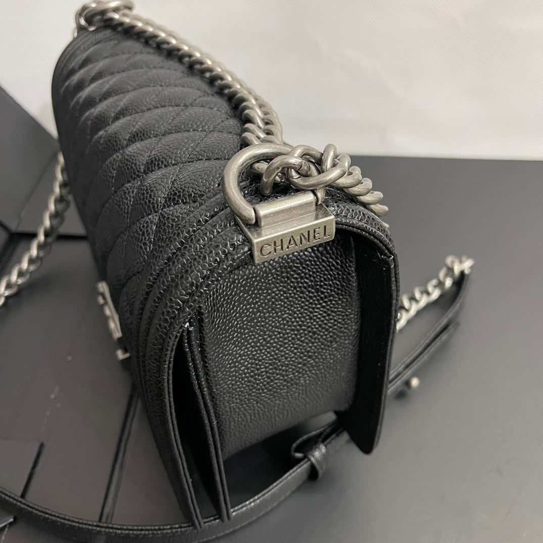 Chanel Boy Medium Handbag Black 25cm
