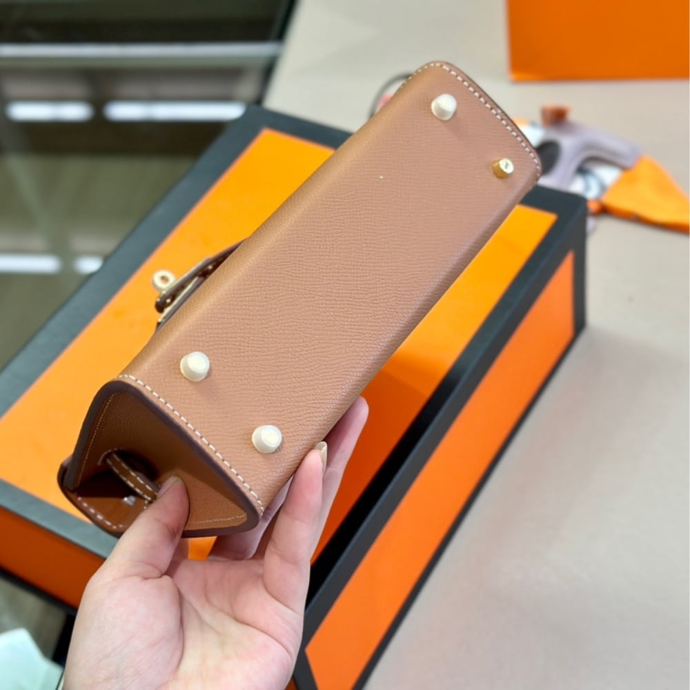Hermes Kelly Mini Epsom Handbag Brown 19cm