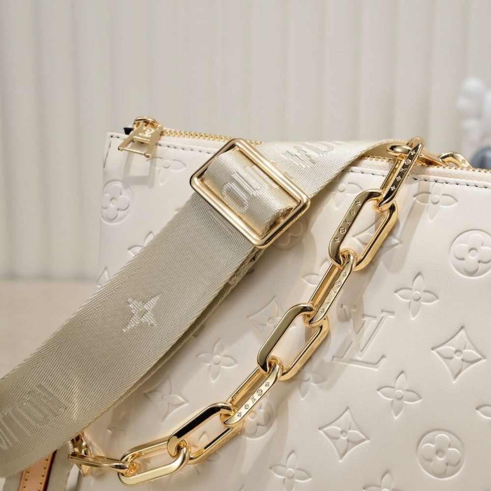 Louis Vuitton Coussin PM Cream 26cm M57793