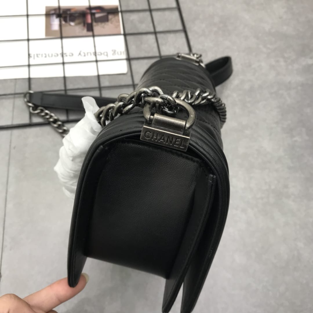 Chanel Boy Medium Handbag Leather Black 25cm A67086 Y09953 94305
