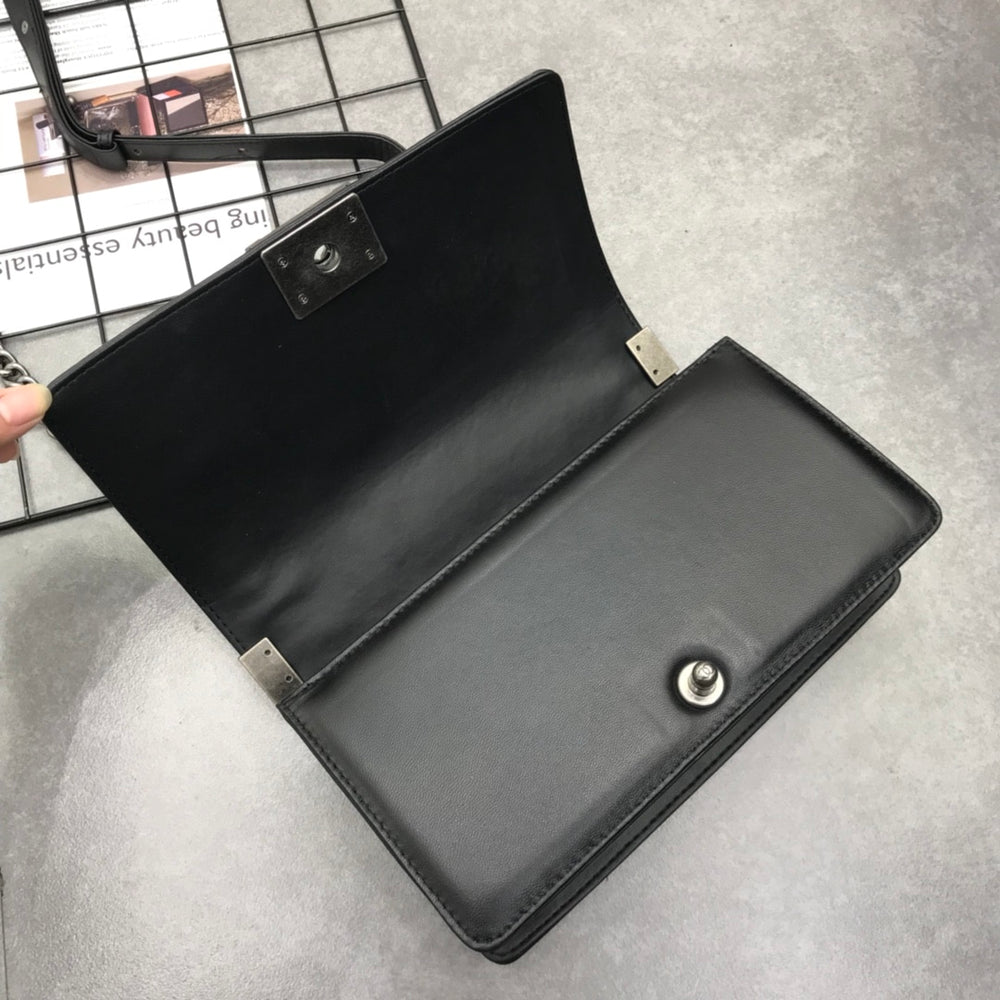 Chanel Boy Medium Handbag Leather Black 25cm A67086 Y09953 94305