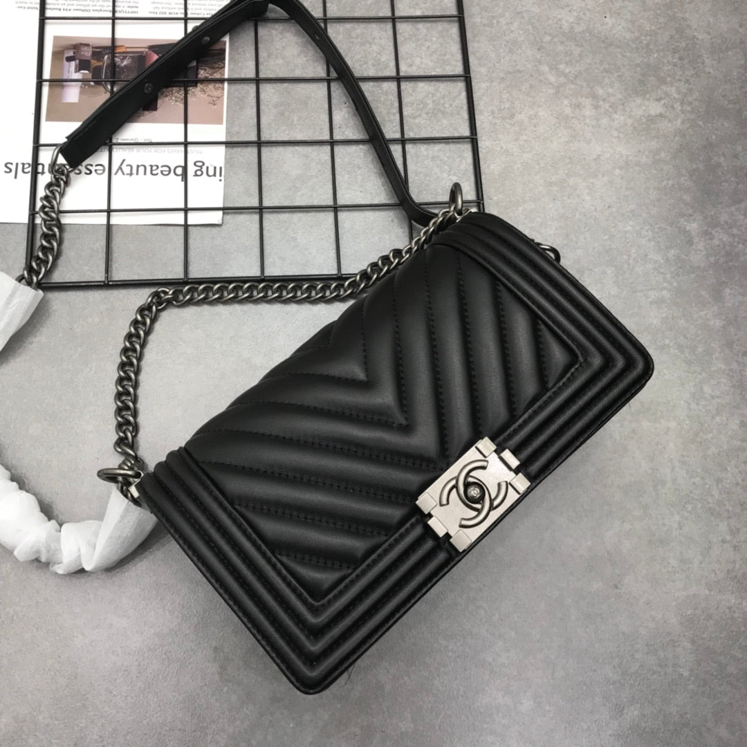 Chanel Boy Chevron Medium Handbag In Silver Black 25cm