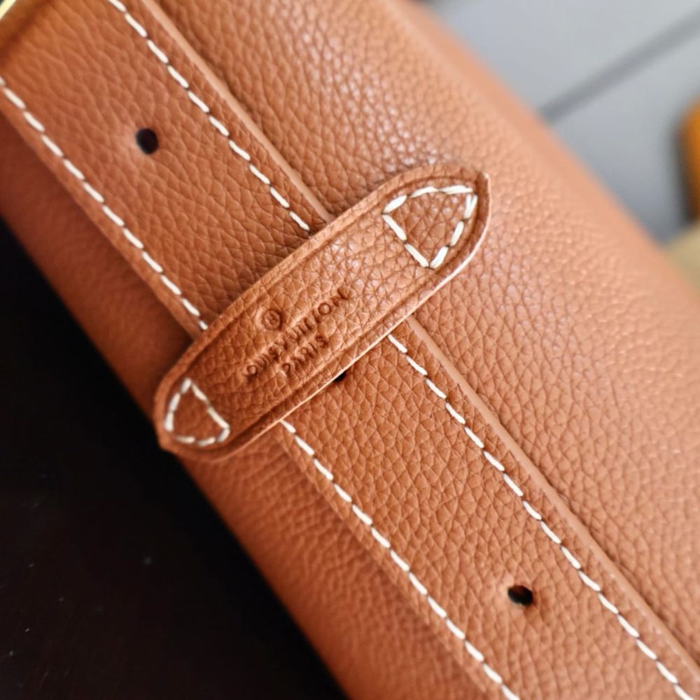 Mirror Quality – Louis Vuitton Low Key Hobo MM Cognac 35Cm M24974