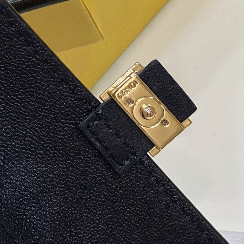 Fendi Baguette Bag Black 10cm 7AR844AAJDF0KUR