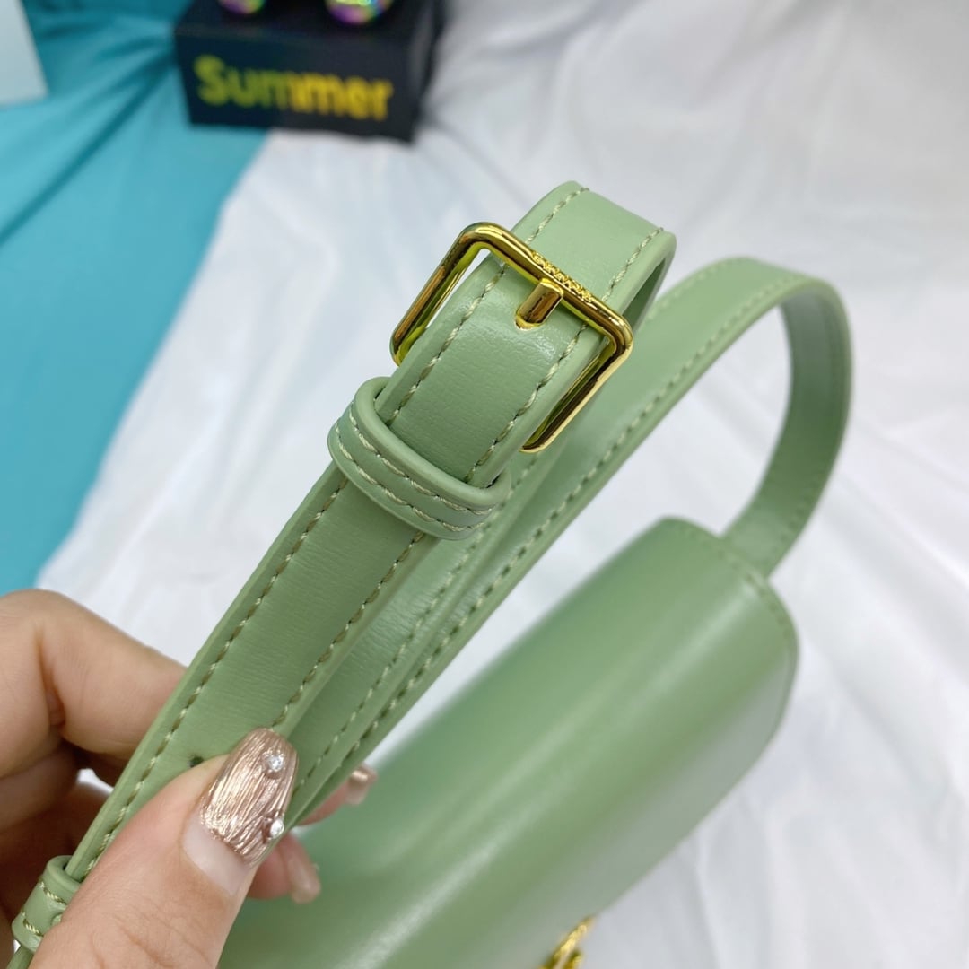 Celine Triomphe Shoulder Bag In Green 20cm 194143BF4 31LA