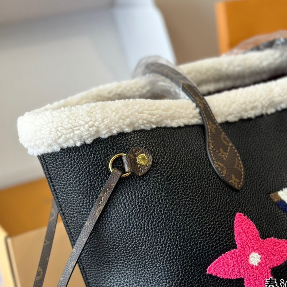 Louis Vuitton Teddy Monogram Shearling Neverfull Mm Black 33cm