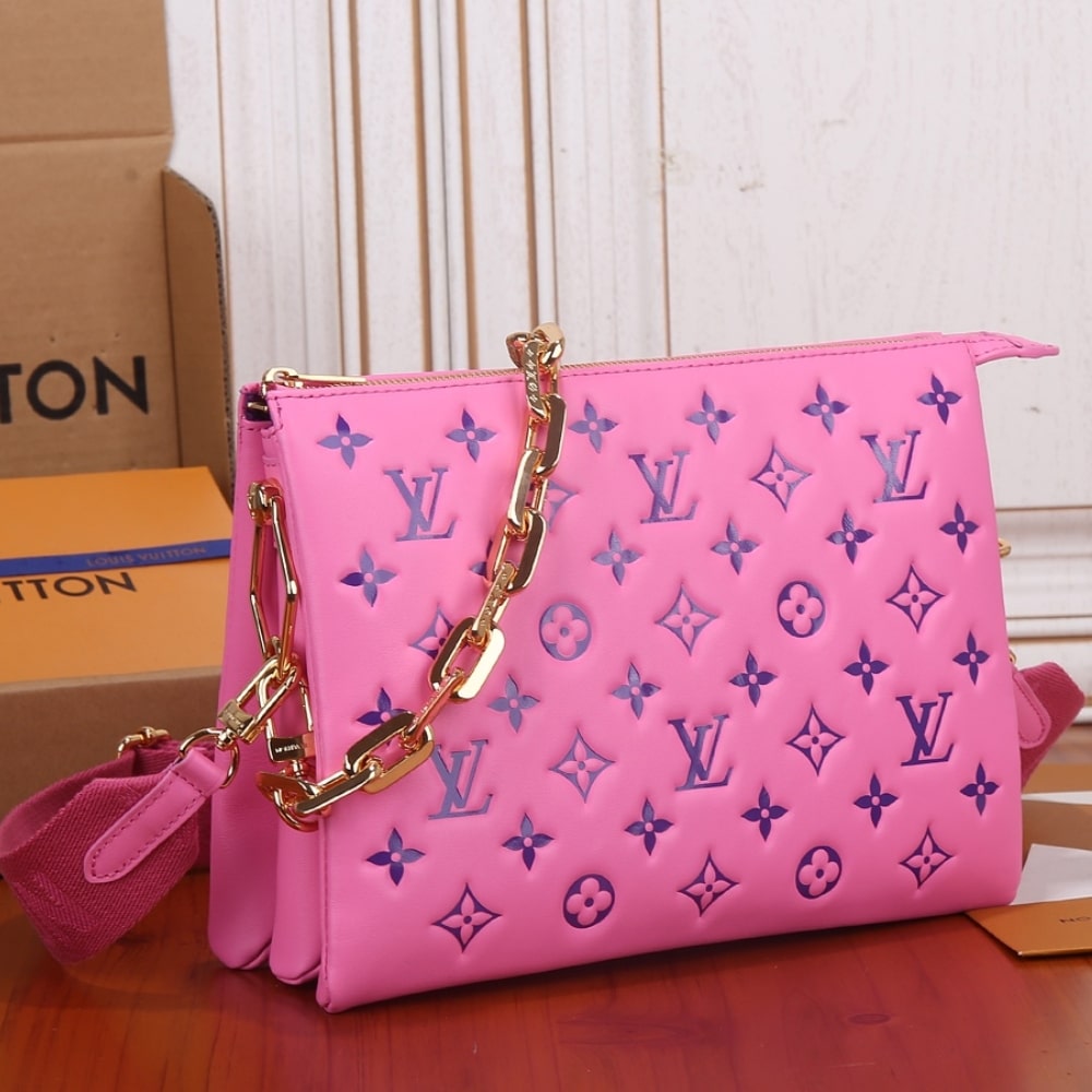 Louis Vuitton Coussin PM Pink 26cm M58628
