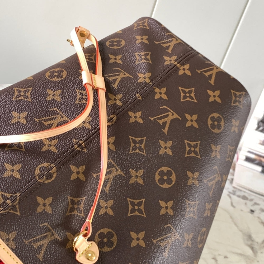 Louis Vuitton Neverfull MM Monogram 31cm M46987