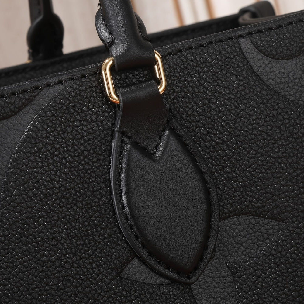 Louis Vuitton Onthego MM 35cm Black M45595