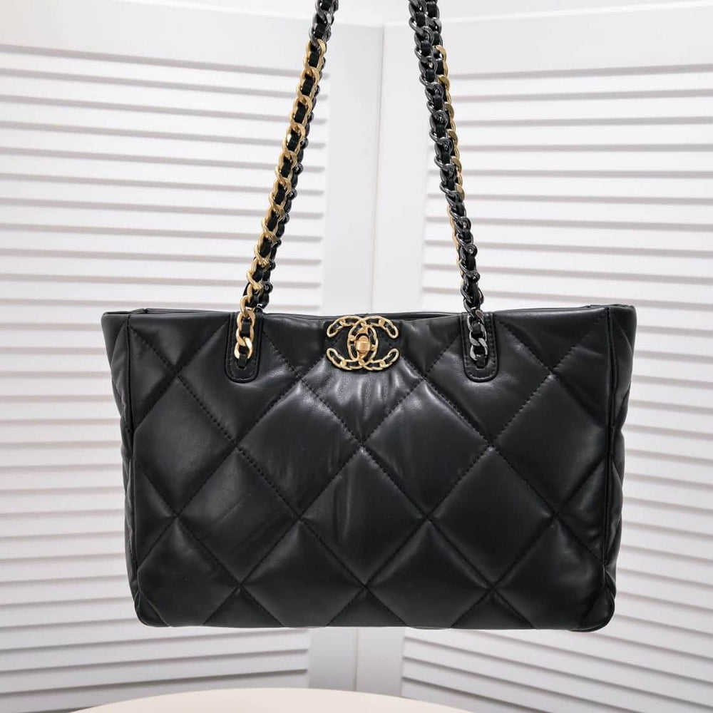 Chanel 19 East West Shopping Bag Black 36cm