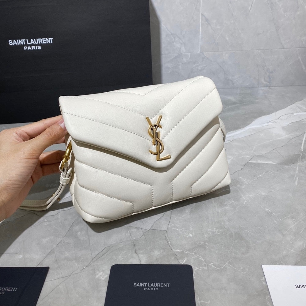 Saint Laurent Toy Loulou White 20cm 678401dv7079207