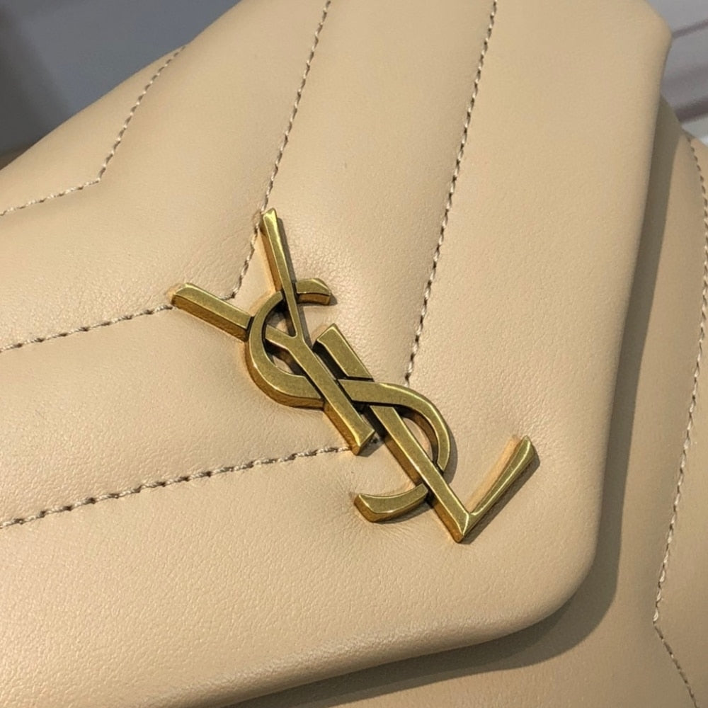 Saint Laurent Toy Loulou Beige 20Cm 678401DV7072721