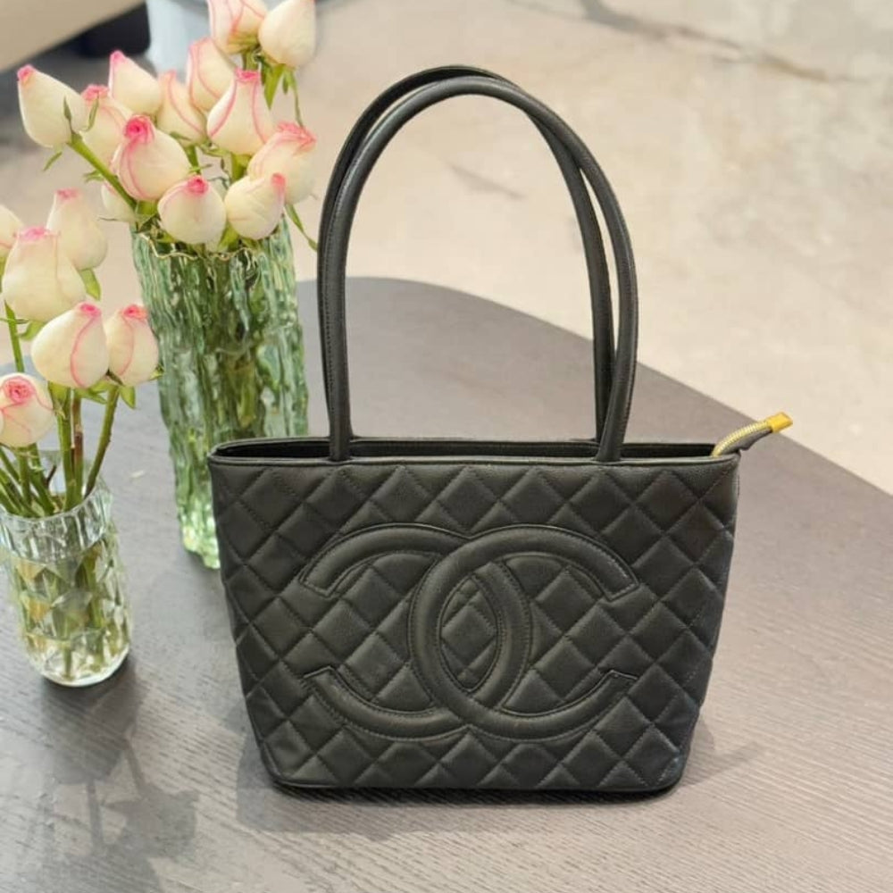 Chanel Medallion Tote Bag Black 30cm