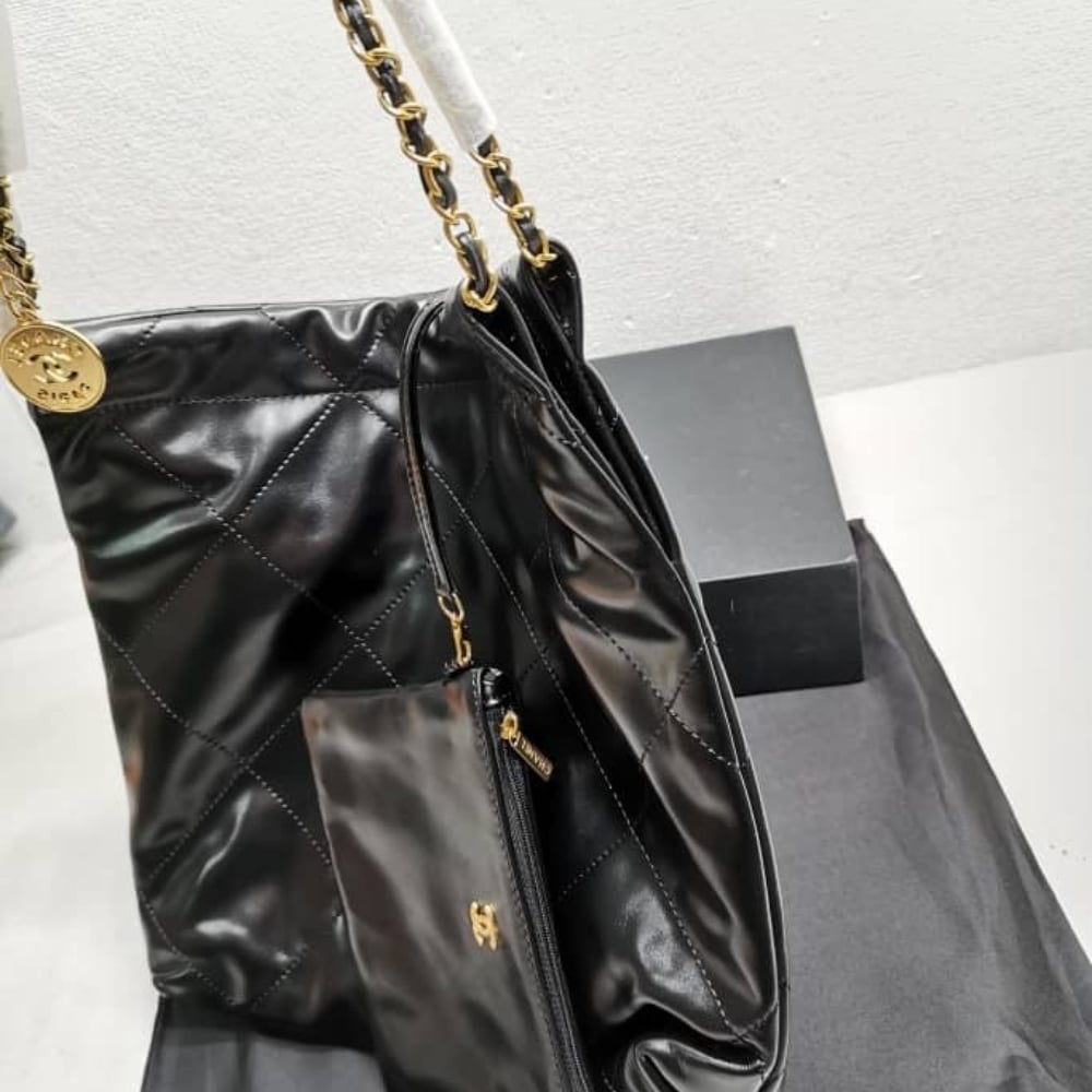 Chanel 22 Handbag Black 30cm AS3260 B08037 94305