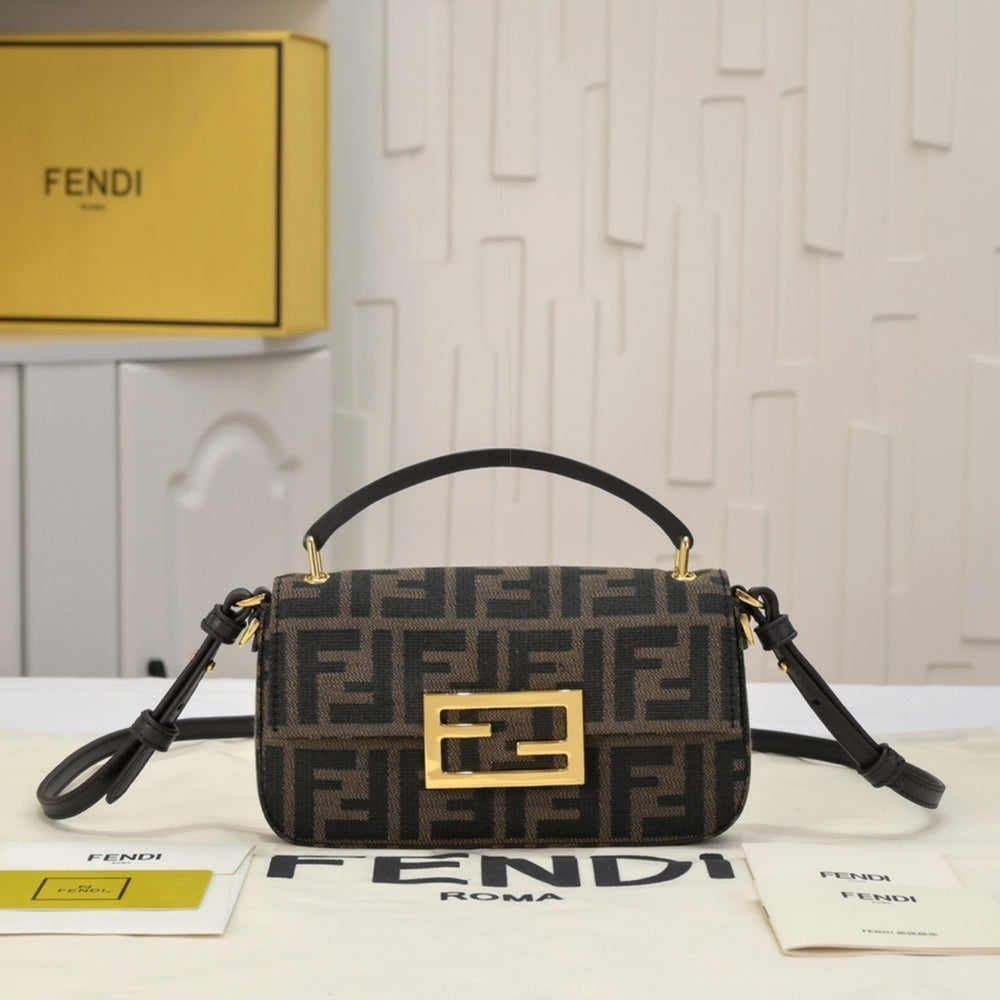 Fendi Baguette Phone Pouch Bag Brown 19Cm 7AS142AP9LF19TA