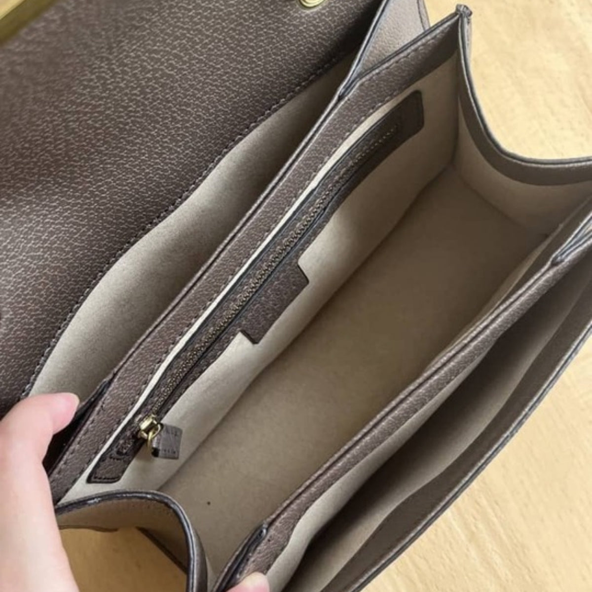 Gucci Queen Margaret GG Top Handle Bag Brown 25Cm