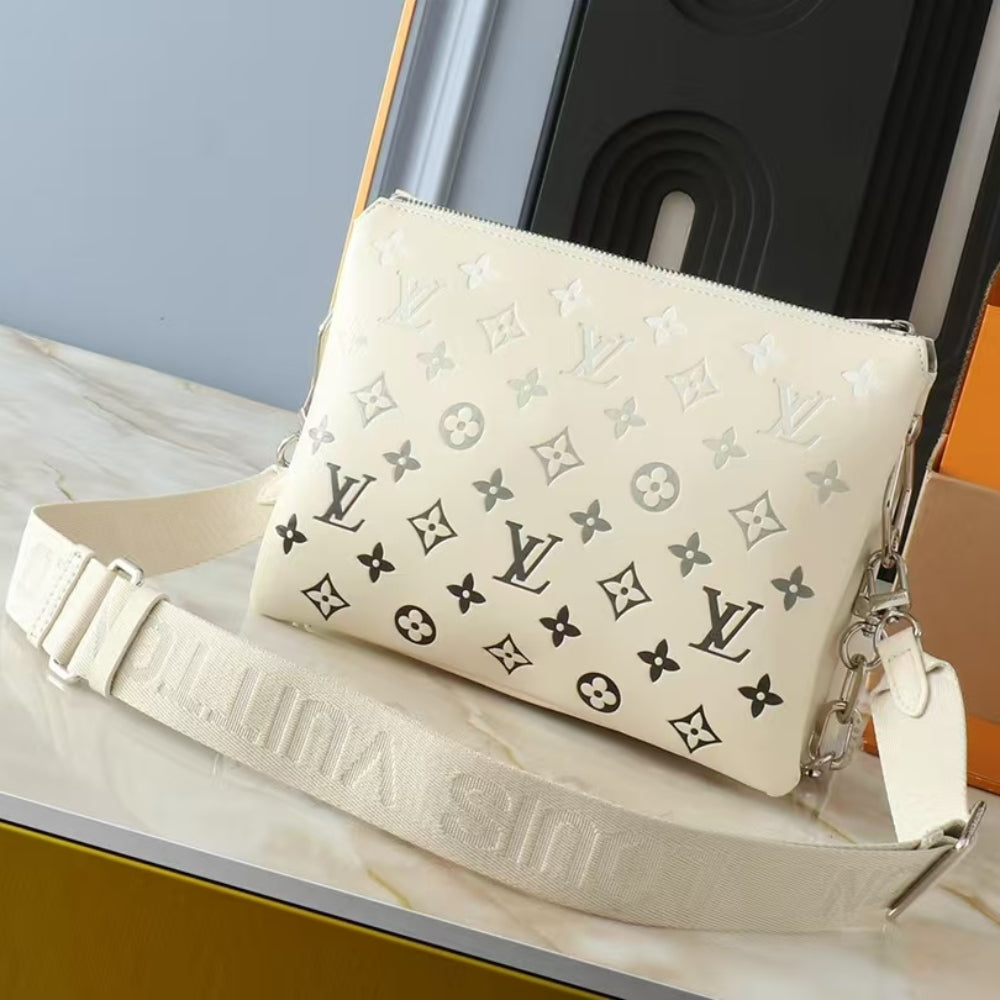Louis Vuitton Coussin PM Bag Cream 26cm M11986
