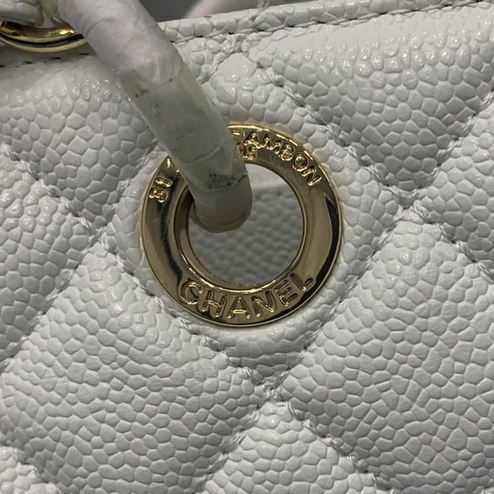 Chanel Bolsa Grand Tote Bag White 33cm