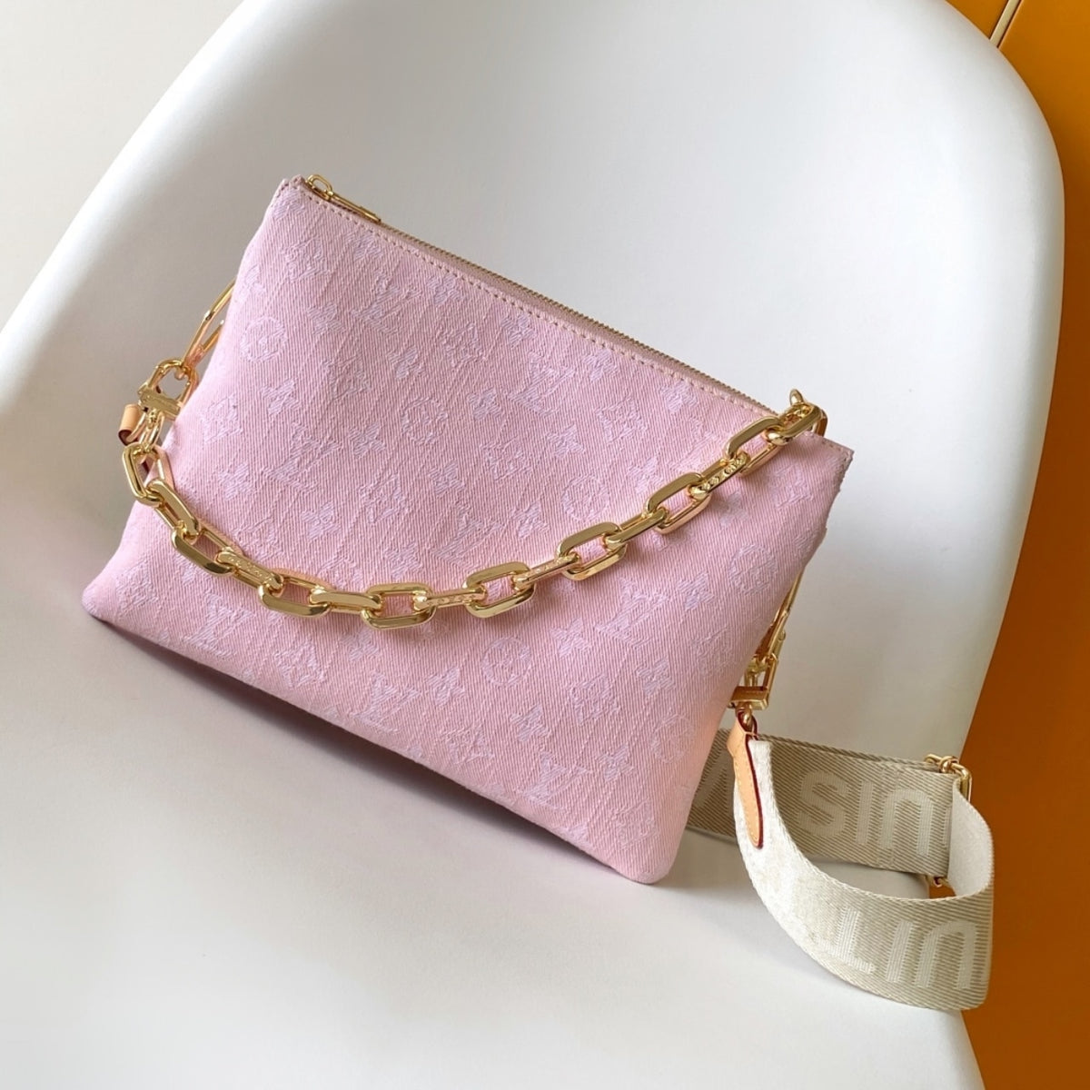 Louis Vuitton Coussin PM Bag Washed Pink 26Cm M13313