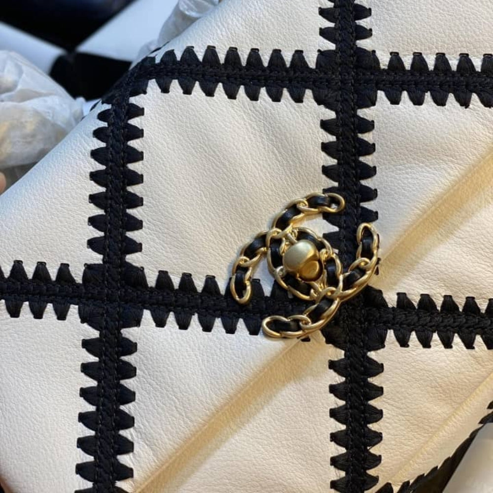 Chanel 19 Large Stitch Crossbody Bag White 24cm