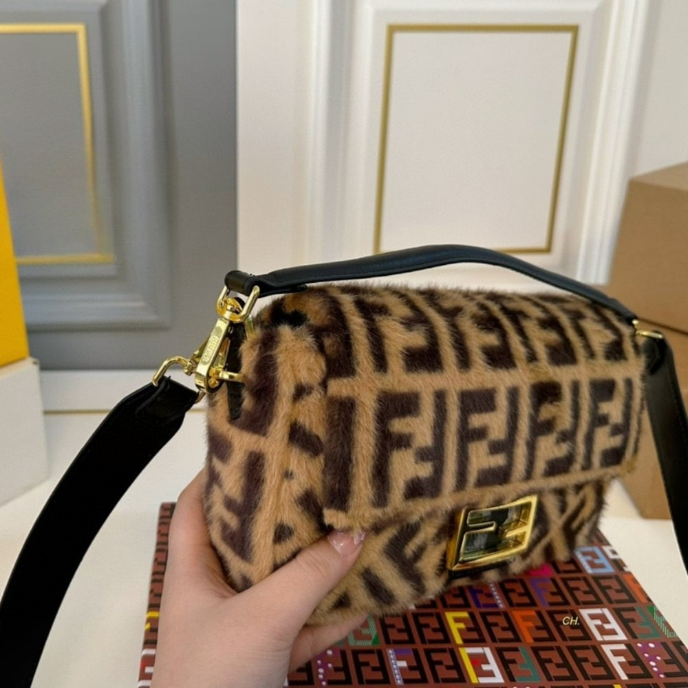 Fendi Baguette Bag Brown 26Cm