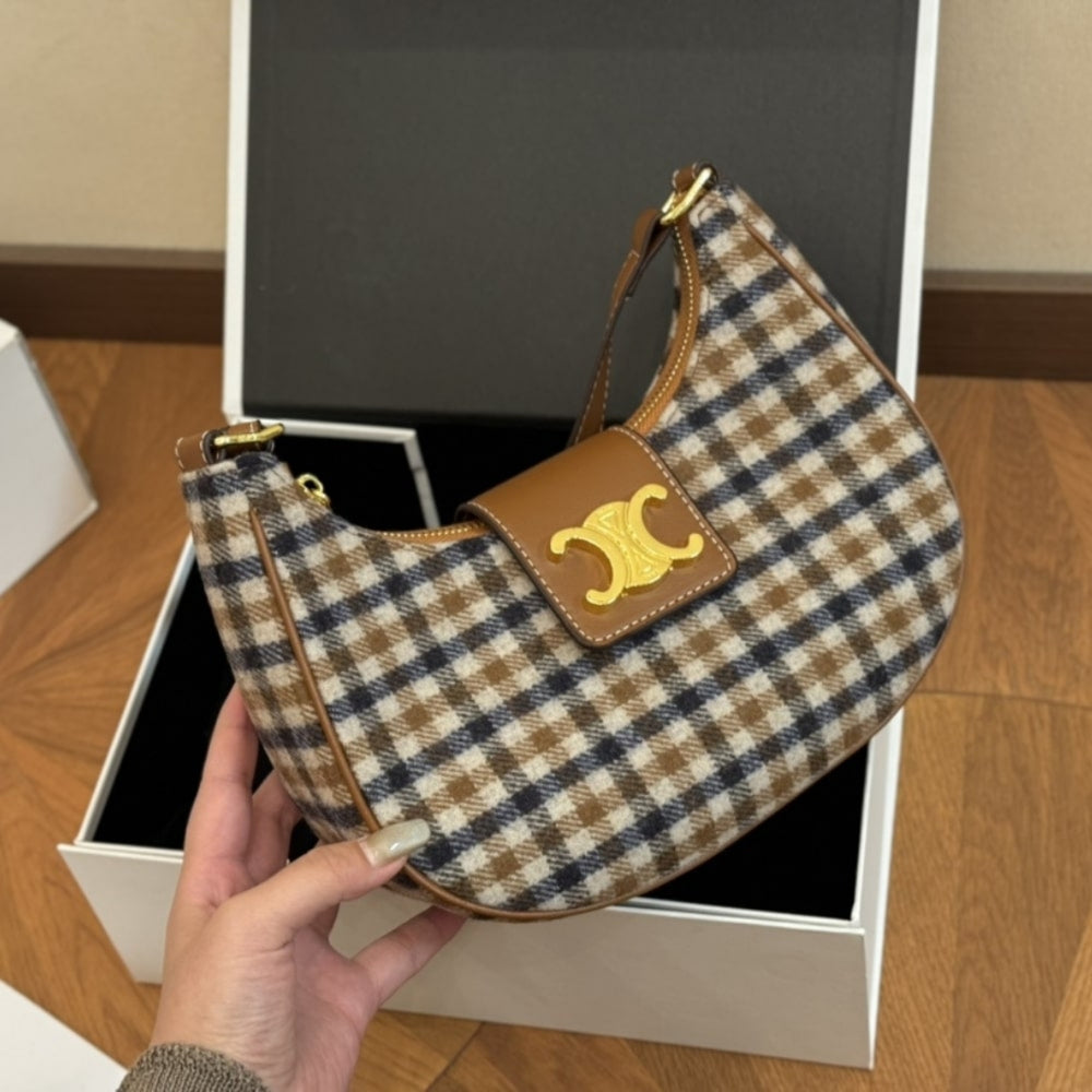 Celine Ava Triomphe Bag In Tartan Textile 24Cm 114492FYD 14ML