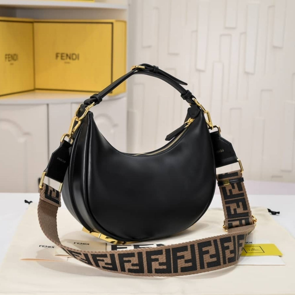 Fendi Small Fendigraphy Bag Black 24Cm 8BR798A5DYF1HEJ