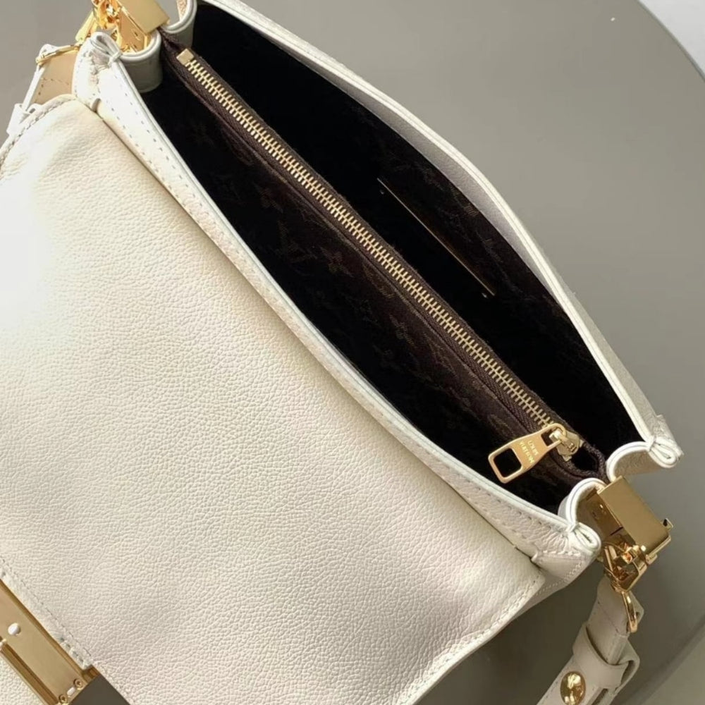 Mirror Quality – Louis Vuitton Dauphine Soft MM Bag White 24Cm M25050