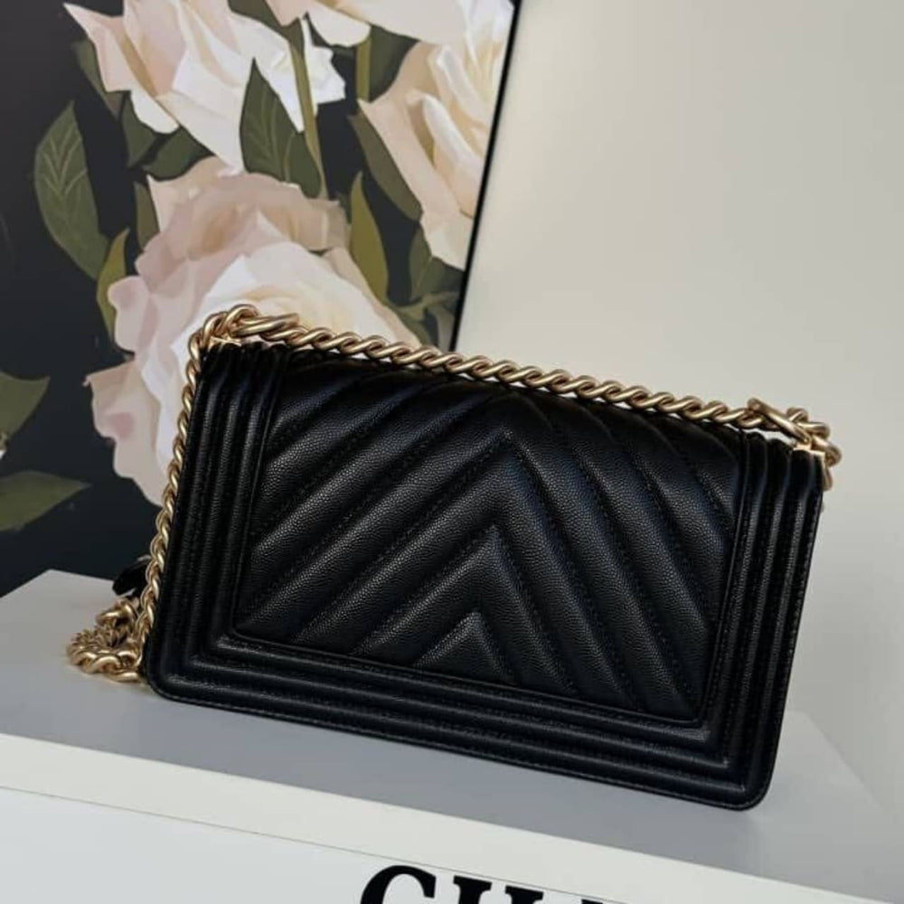 Mirror Quality – Chanel Large Boy Chanel Handbag White 25Cm A67086 B06643 10601