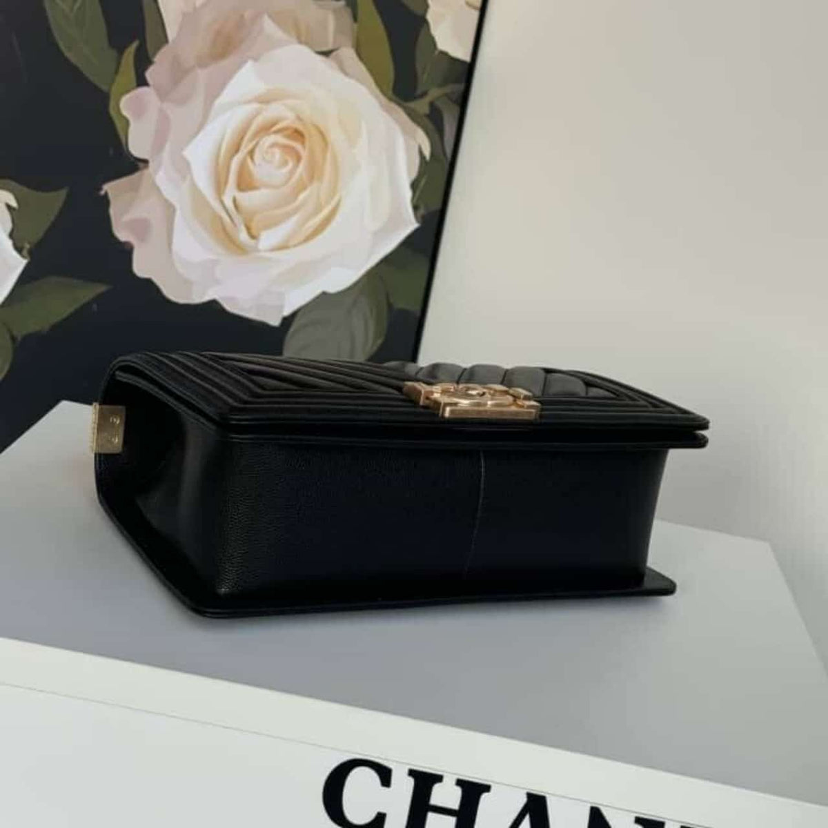 Mirror Quality – Chanel Large Boy Chanel Handbag White 25Cm A67086 B06643 10601