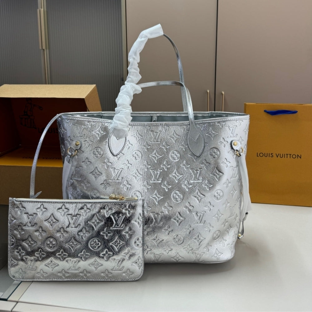 Louis Vuitton Neverfull MM Monogram Miroir Silver 31Cm