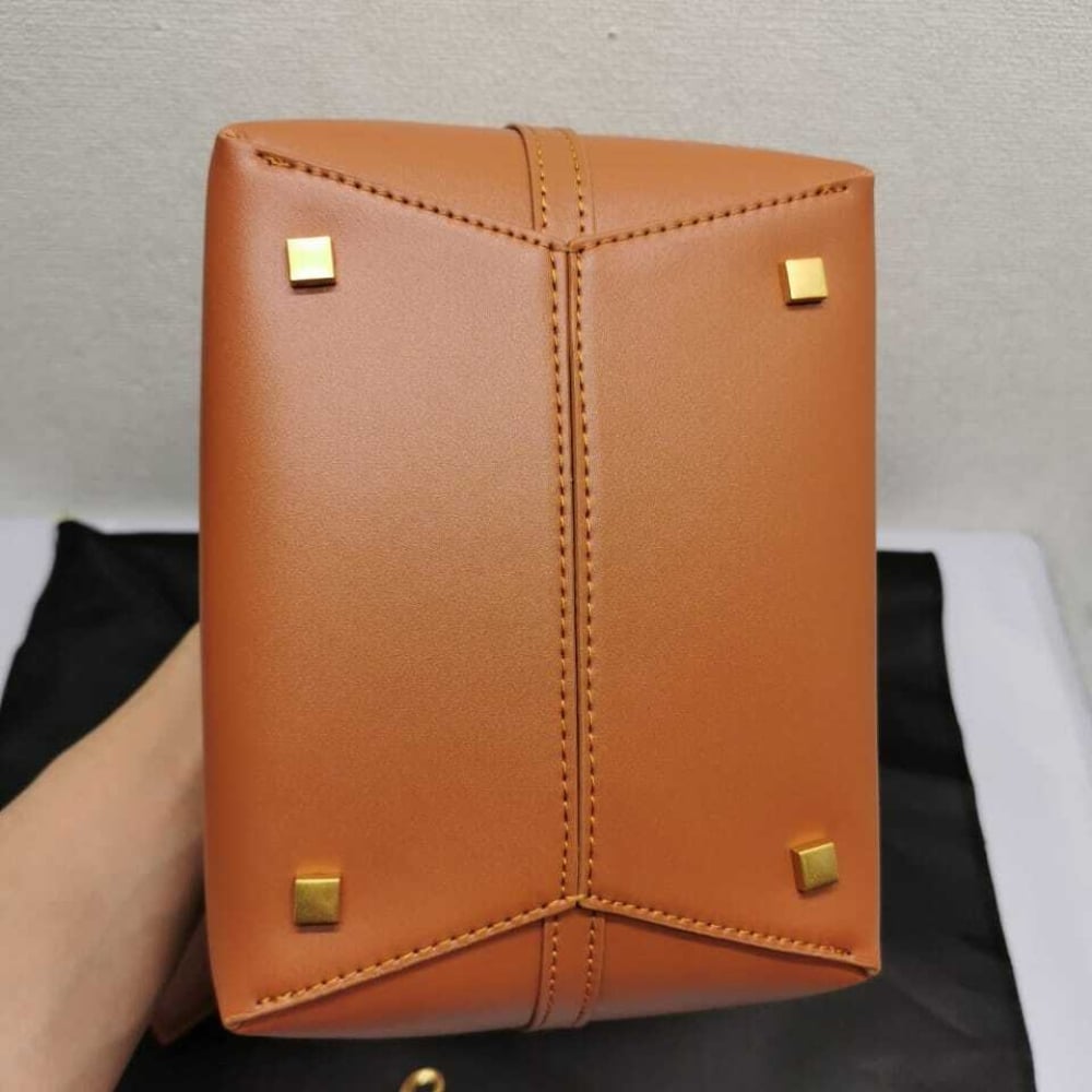 Saint Laurent Le 37 Brown 30Cm