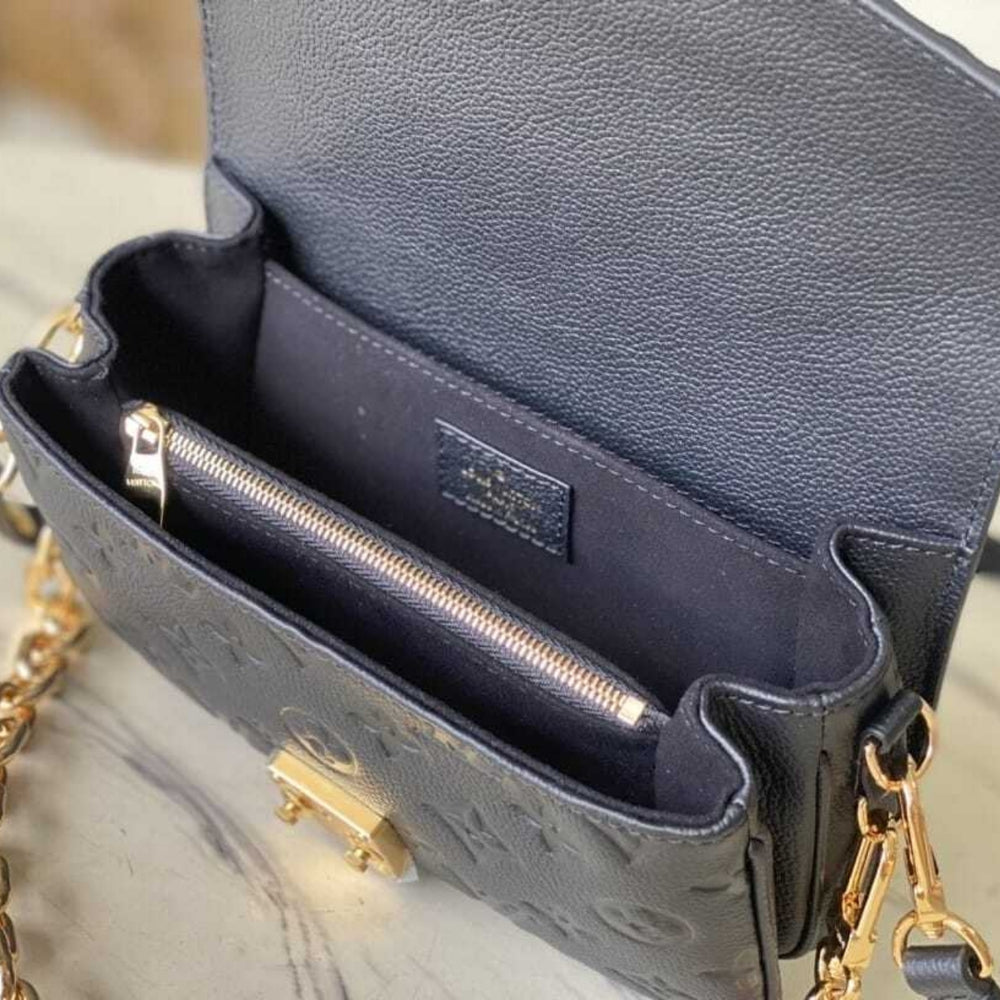 Mirror Quality – Louis Vuitton Pochette Métis East West Bag Black 21Cm M46595