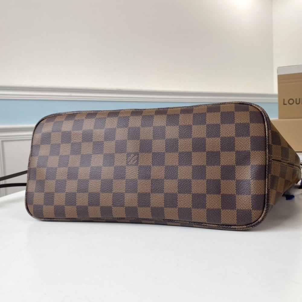 Mirror Quality – Louis Vuitton Neverfull MM Bag Damier Ebene Canvas Cerise Red 31Cm N40599