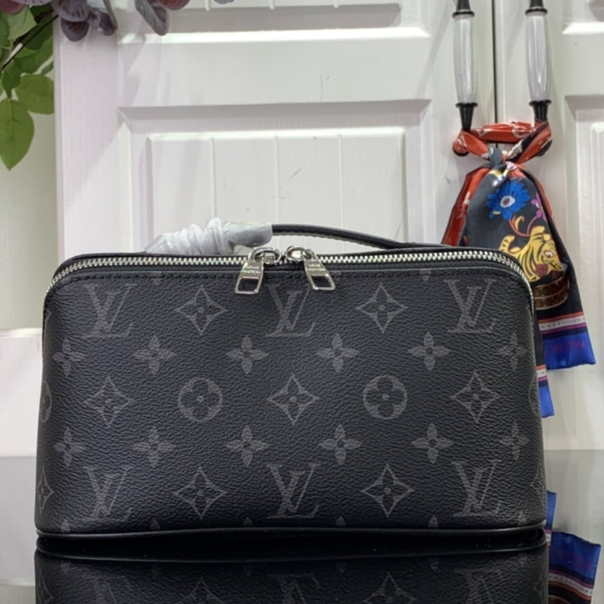 Mirror Quality – Louis Vuitton Toiletry Bag Monogram Eclipse Canvas Black 24Cm M11508