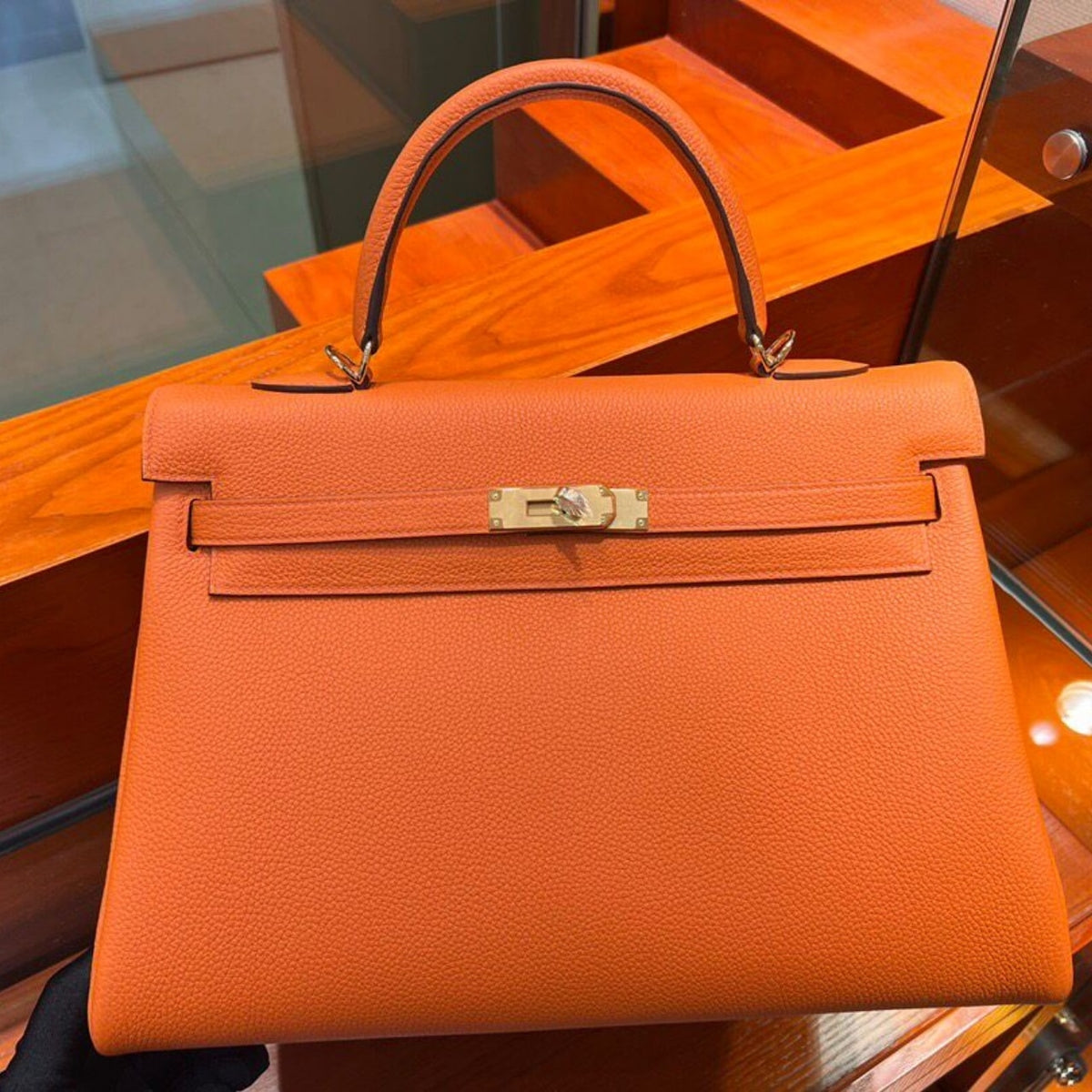 Hermes Kelly Gold Hardware Orange Epsom 28Cm