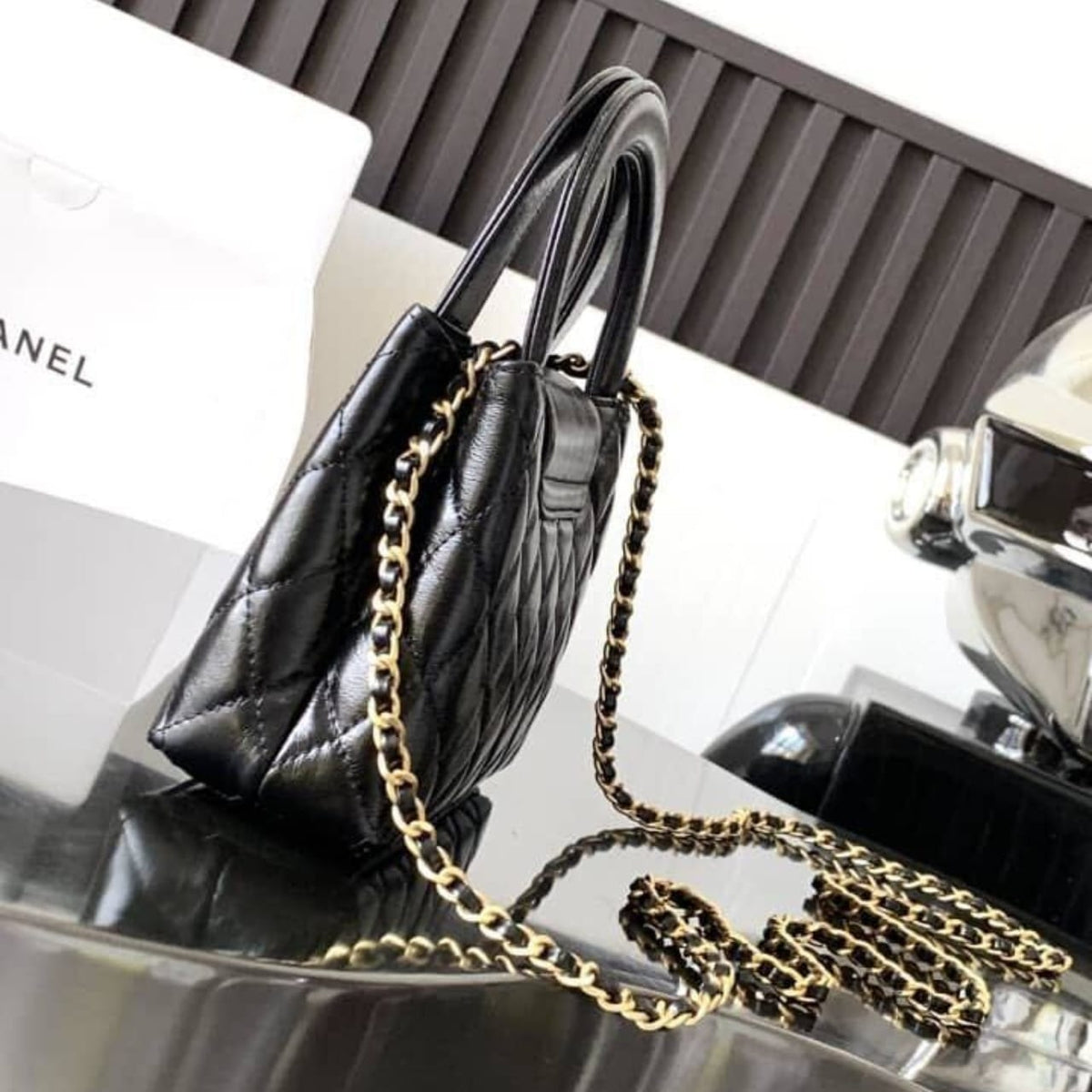 Mirror Quality – Chanel Flap Bag with Camellia Flower Chain Black 26cm