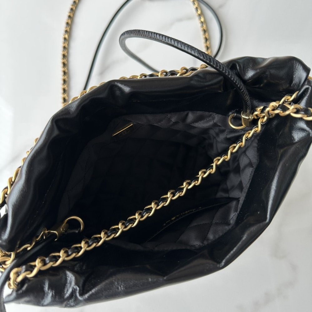 Chanel 22 Mini Hand Bag Black And White 20cm