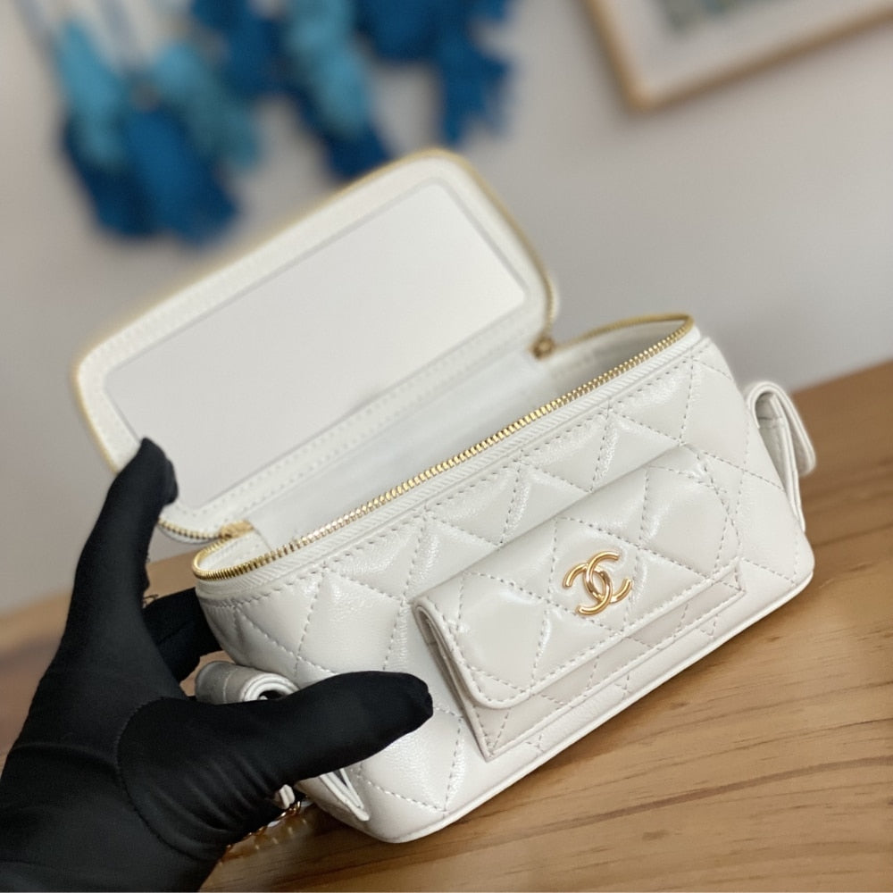 Chanel 22K Small Vanity Case With Pockets In White 17cm