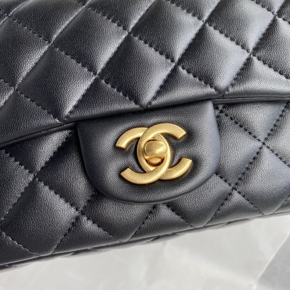 Chanel Mini Classic Handbag Pearl Crush Black 20cm