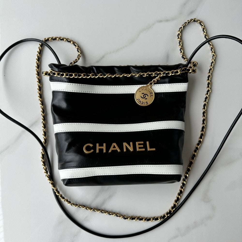 Chanel 22 Mini Hand Bag Black And White 20cm